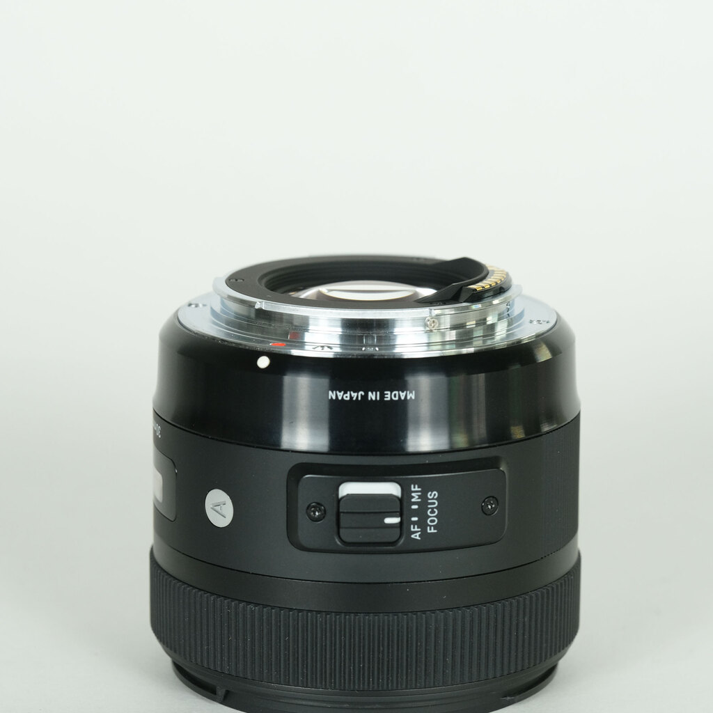 SIGMA 30mm F1.4 DC HSM | Art [キヤノン用]