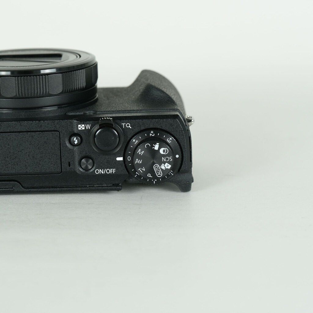 Canon PowerShot G5X Mark II