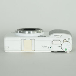 RICOH GR DIGITAL IV ホワイトエディション