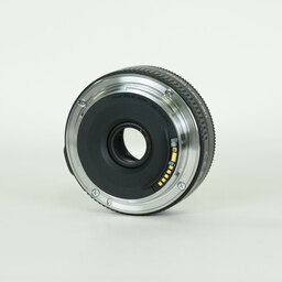 Canon EF40mm F2.8 STM