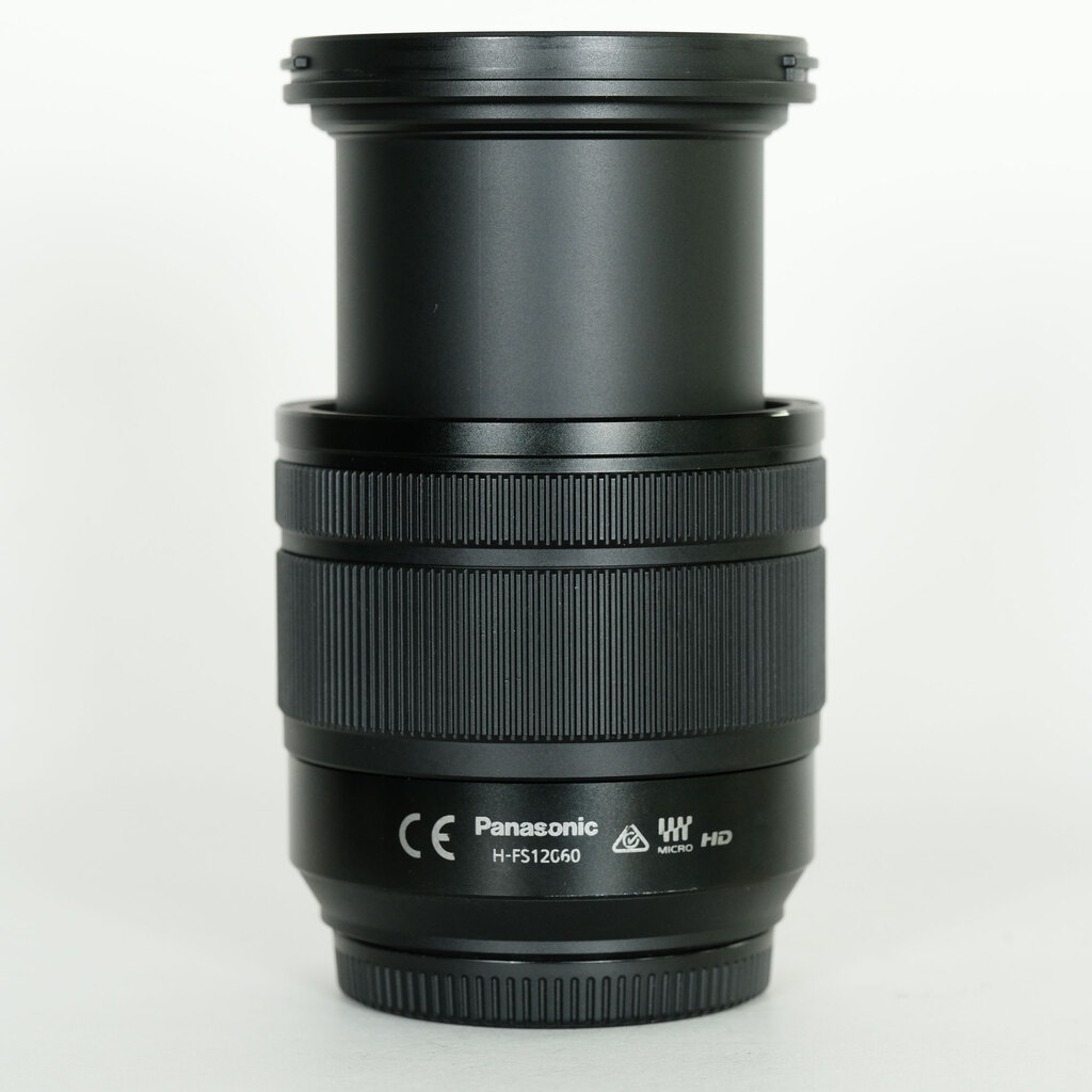 Panasonic LUMIX G VARIO 12-60mm / F3.5-5.6 ASPH. / POWER O.I.S. Panasonic LUMIX G VARIO 12-60mm / F3.5-5.6 ASPH. / POWER O.I.S.