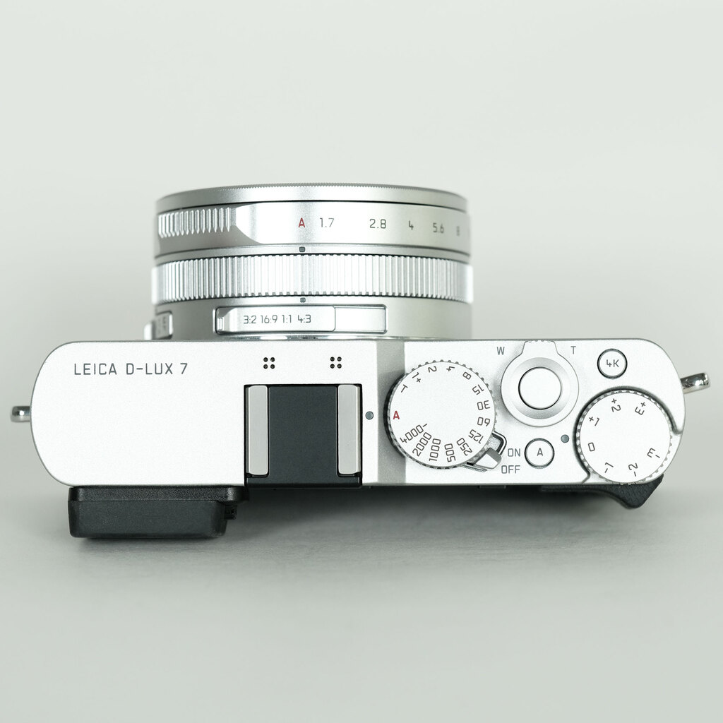 LEICA D-LUX7 シルバー