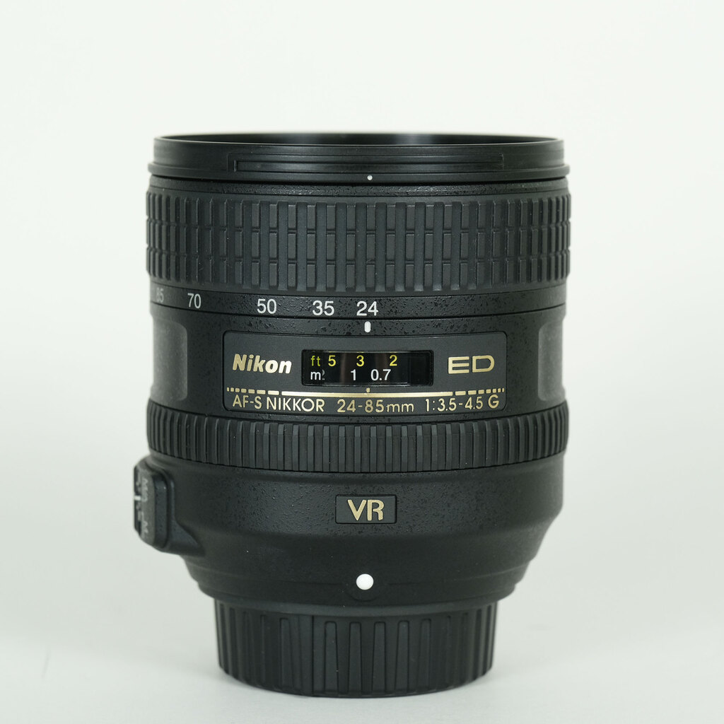 AF-S NIKKOR 24-85mm f/3.5-4.5G ED VR 中古価格比較 - 価格.com