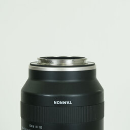 TAMRON 70-300mm F/4.5-6.3 Di III RXD (Model A047) [ソニーE用]