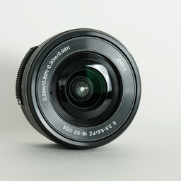 SONY E PZ 16-50mm F3.5-5.6 OSS SELP1650