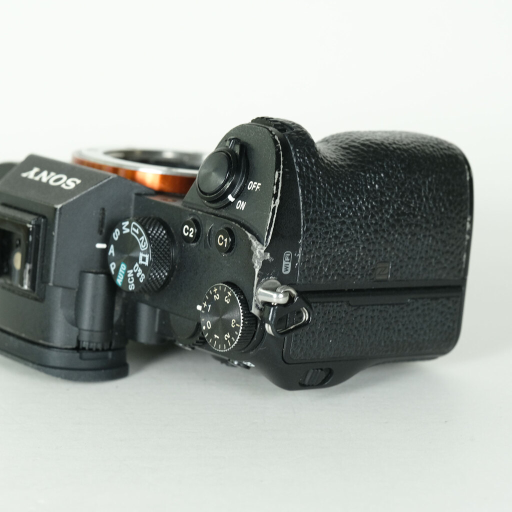 SONY α7 III(ILCE-7M3) SONY α7 III(ILCE-7M3)