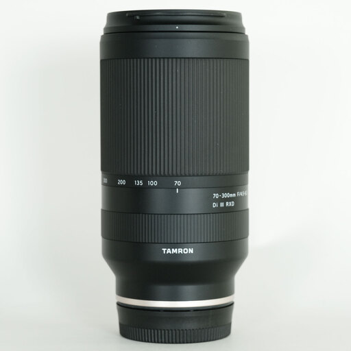 TAMRON 70-300mm F/4.5-6.3 Di III RXD (Model A047) [ソニーE用]