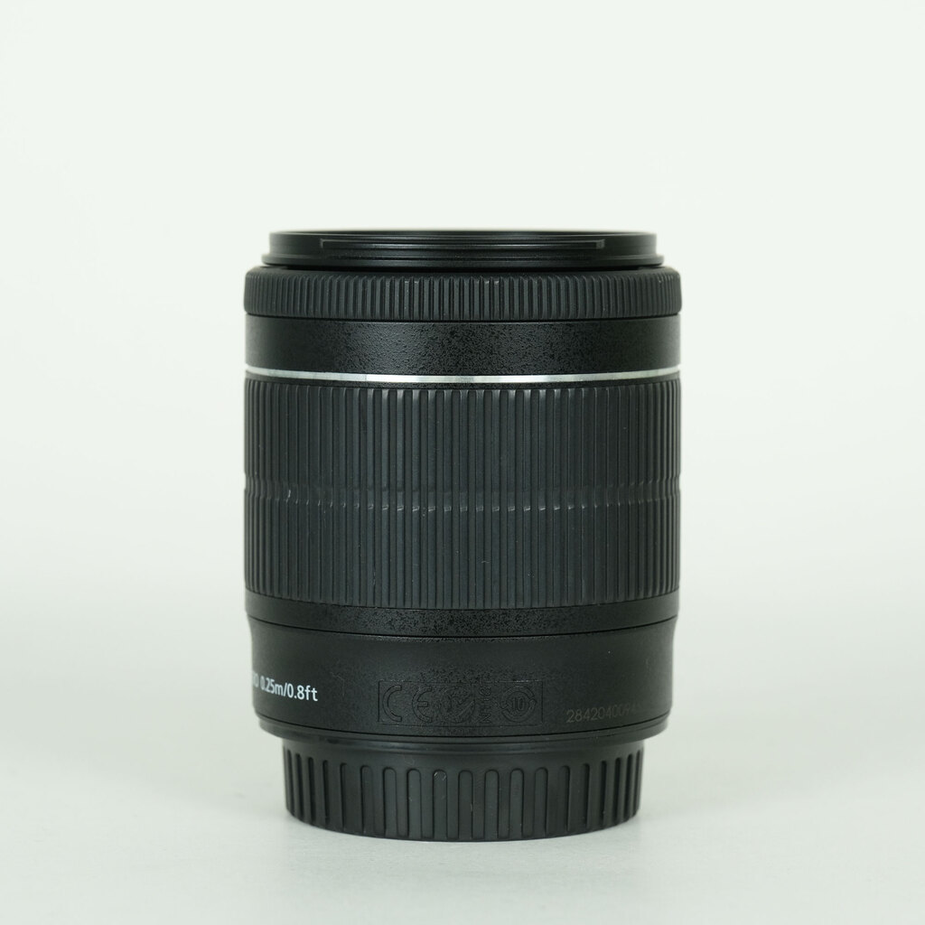 Canon EF-S18-55mm F3.5-5.6 IS STM