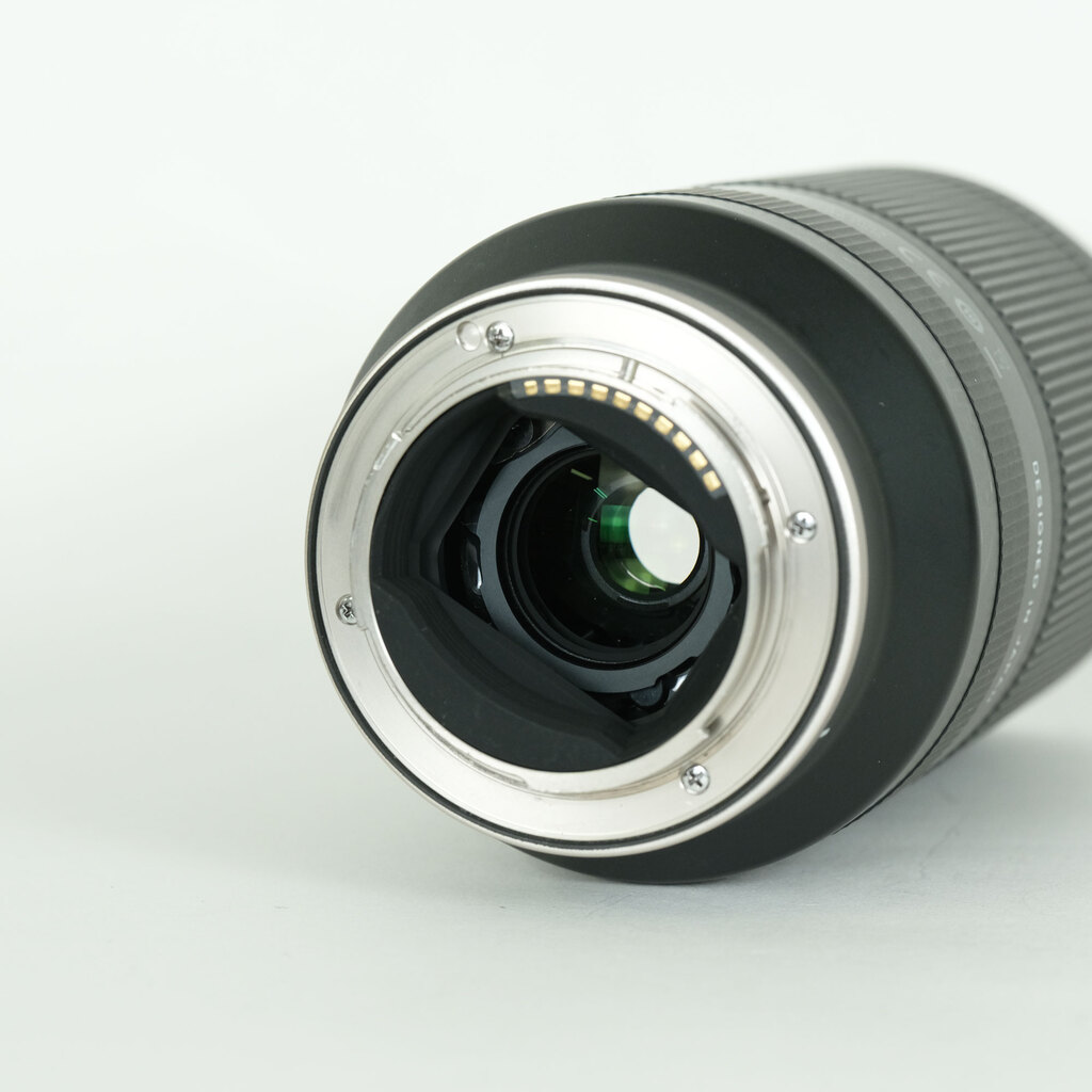 TAMRON 70-300mm F/4.5-6.3 Di III RXD (Model A047) [ソニーE用]