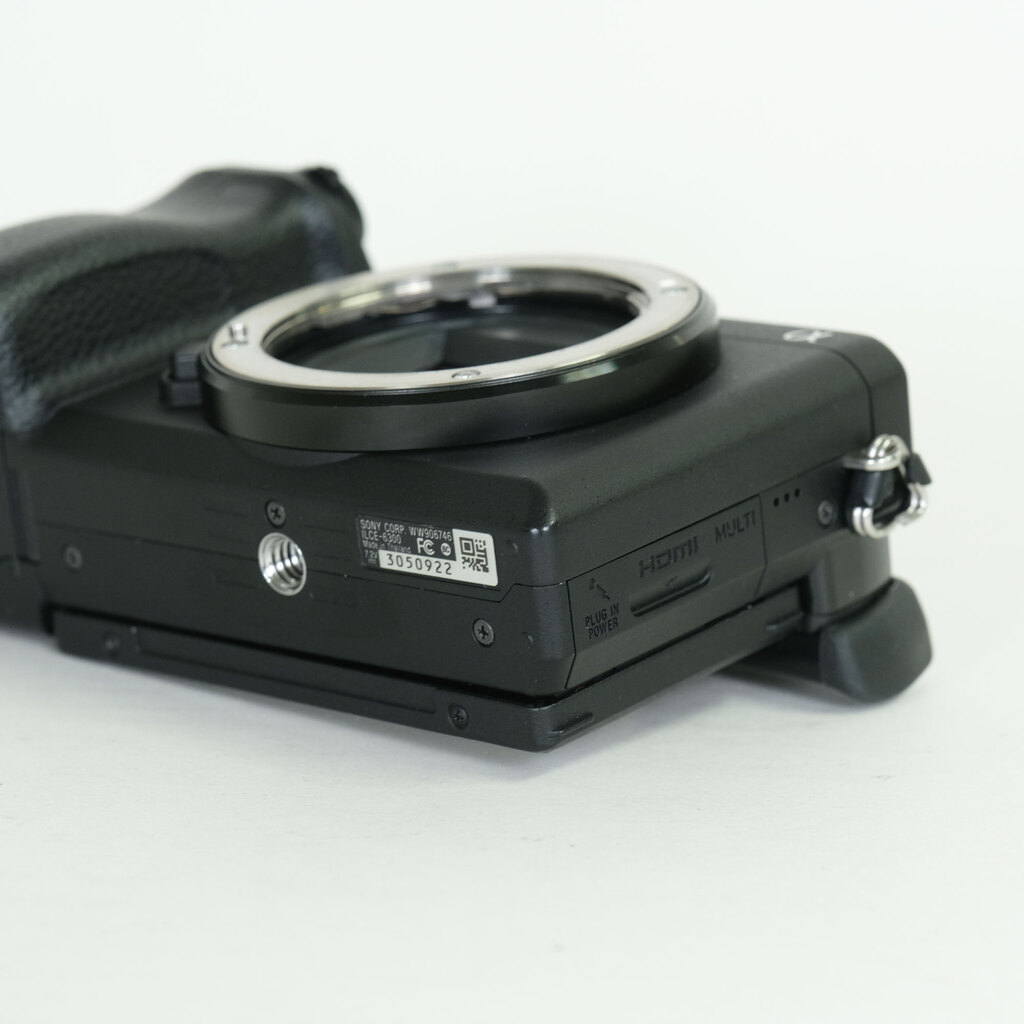 SONY α6300(ILCE-6300) SONY α6300(ILCE-6300)