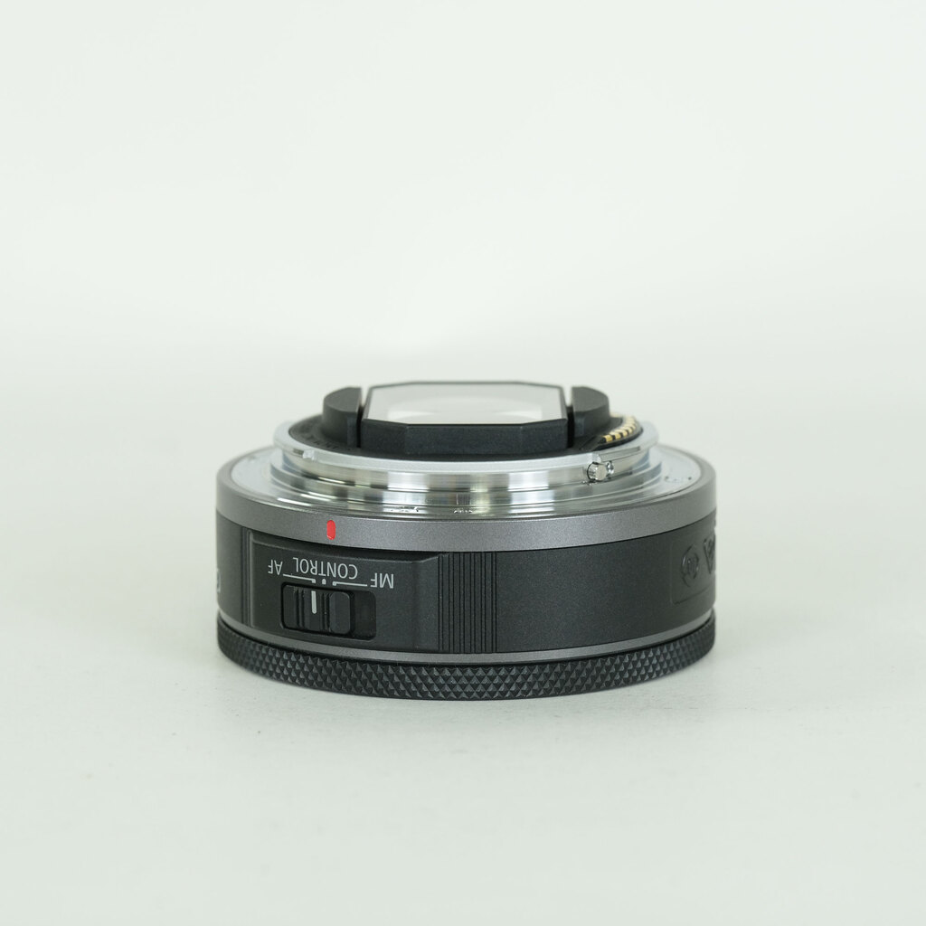 Canon RF28mm F2.8 STM