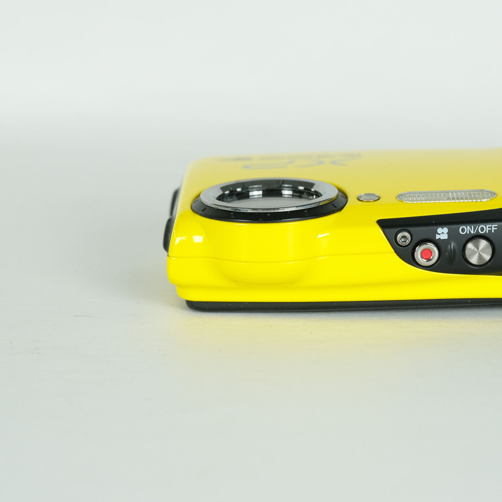 FUJIFILM FinePix XP70 イエローの出品 | ONE SCENE（ワンシーン）
