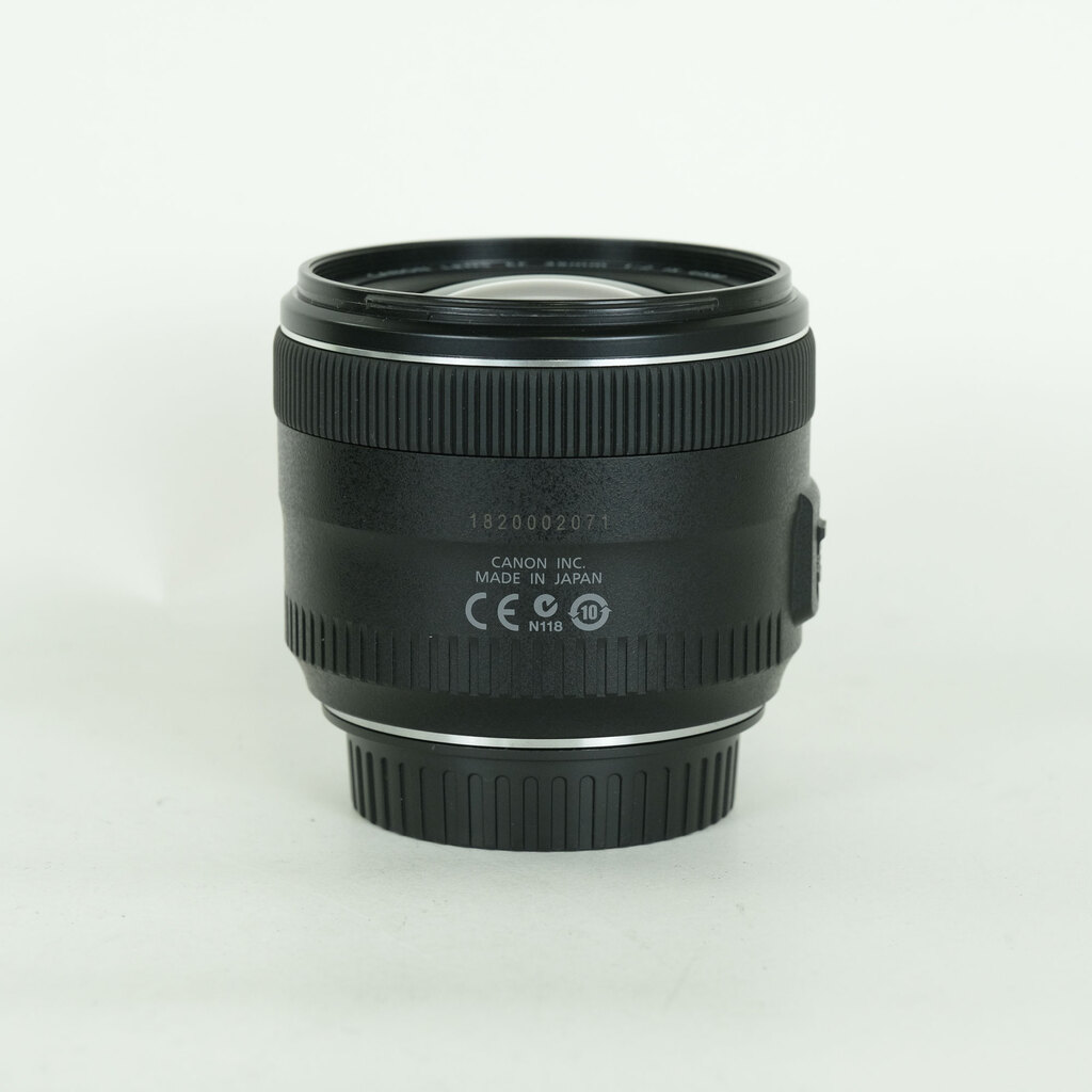 Canon EF35mm F2 IS USM