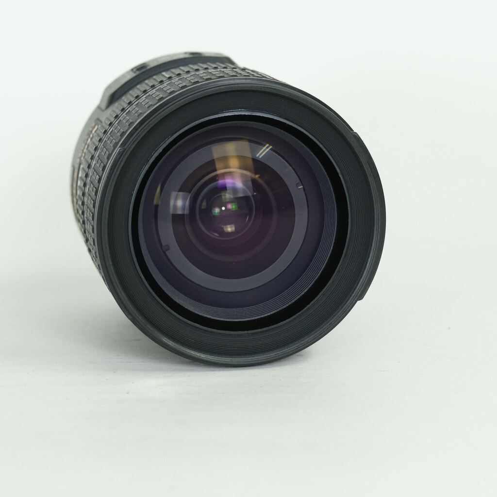Nikon AF-S VR Zoom-Nikkor 24-120mm F3.5-5.6G IF-ED Nikon AF-S VR Zoom-Nikkor 24-120mm F3.5-5.6G IF-ED