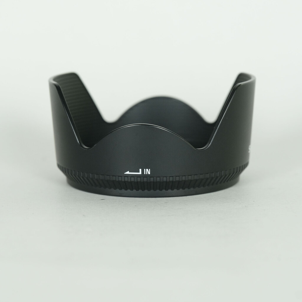 SIGMA 18-250mm F3.5-6.3 DC MACRO OS HSM (キヤノンEF用)