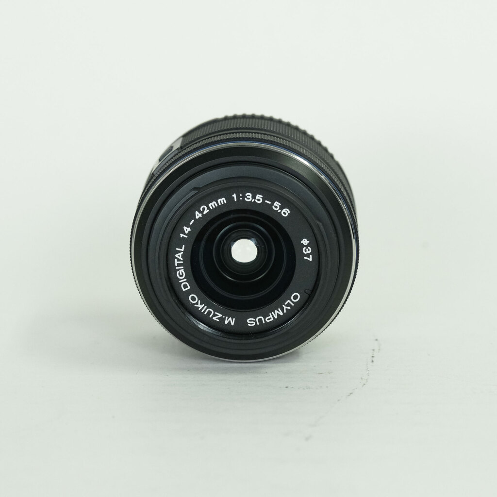 OLYMPUS M.ZUIKO DIGITAL 14-42mm F3.5-5.6IIR ブラック