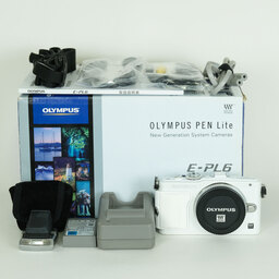 OLYMPUS PEN Lite E-PL6 ボディ ホワイト