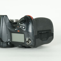 Nikon D810