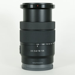 SONY E 18-135mm F3.5-5.6 OSS SEL18135