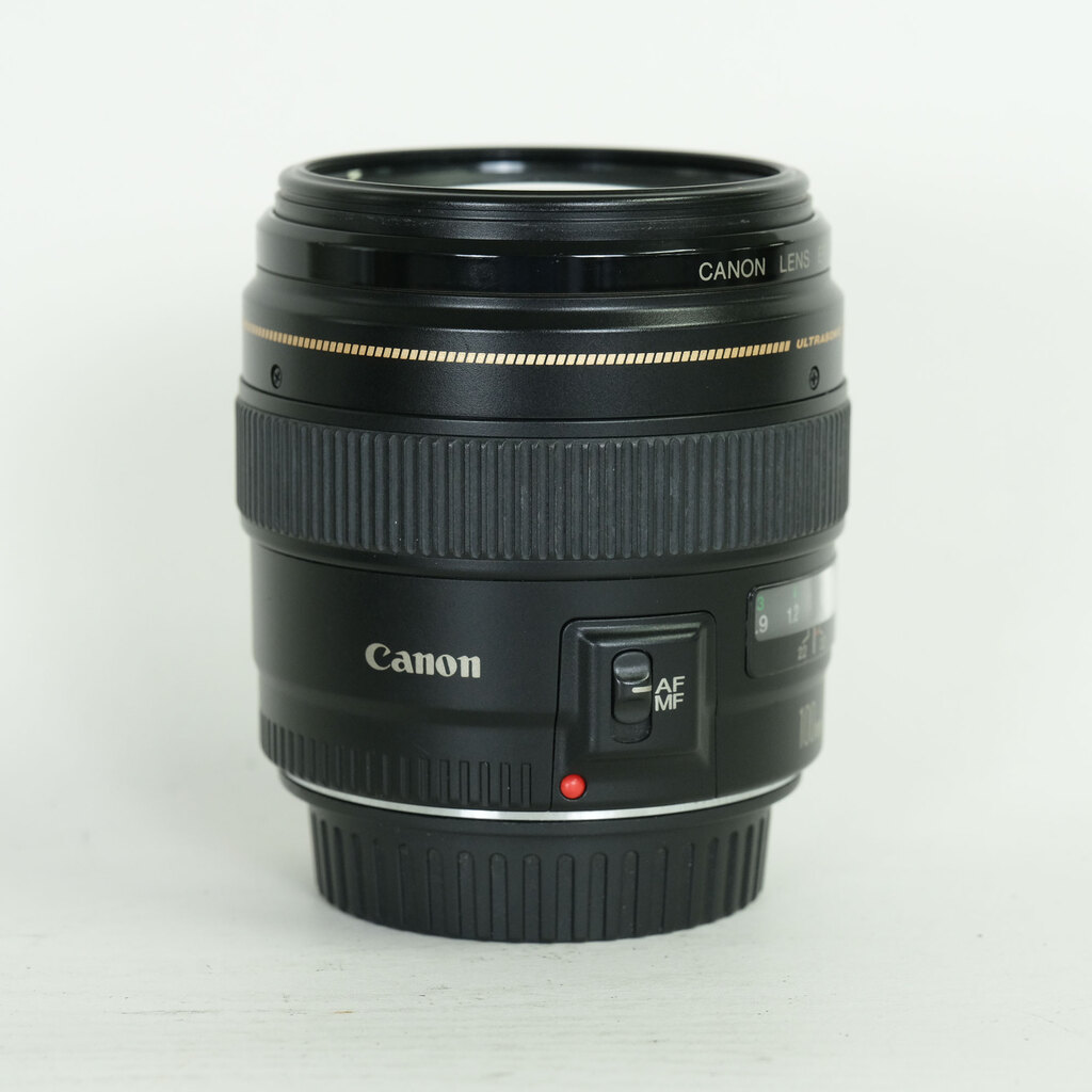 Canon EF100mm F2 USM