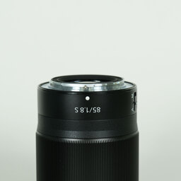 Nikon NIKKOR Z 85mm f/1.8 S Nikon NIKKOR Z 85mm f/1.8 S