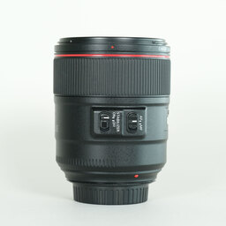 Canon EF85mm F1.4L IS USM Canon EF85mm F1.4L IS USM