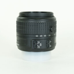 Nikon AF-S DX NIKKOR 18-55mm f3.5-5.6G VR II Nikon AF-S DX NIKKOR 18-55mm f3.5-5.6G VR II