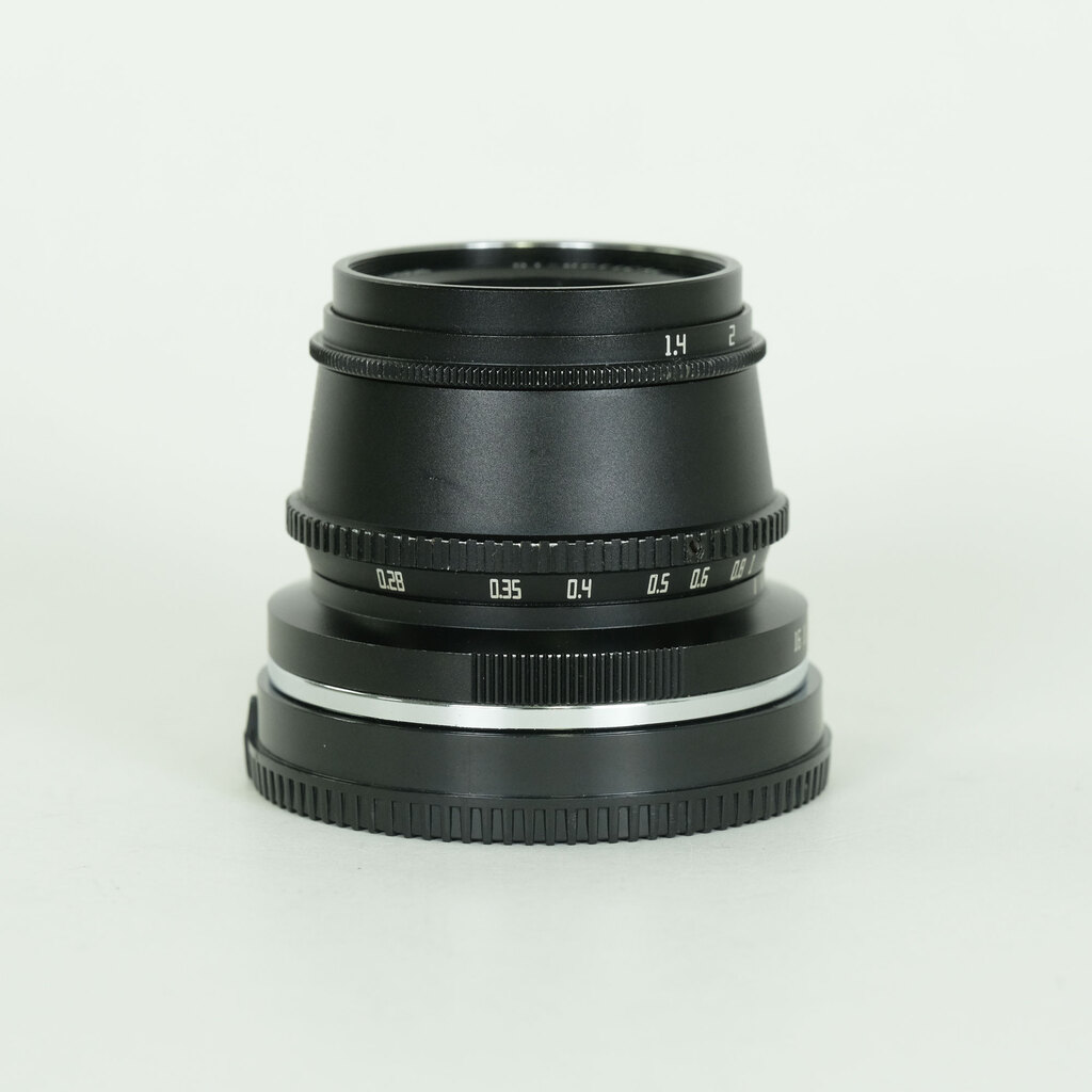 銘匠光学 TTArtisan 35mm F1.4 C (ソニーE用) シルバー