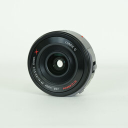 Panasonic LUMIX G X VARIO PZ 14-42mm / F3.5-5.6 ASPH. / POWER O.I.S. Panasonic LUMIX G X VARIO PZ 14-42mm / F3.5-5.6 ASPH. / POWER O.I.S.