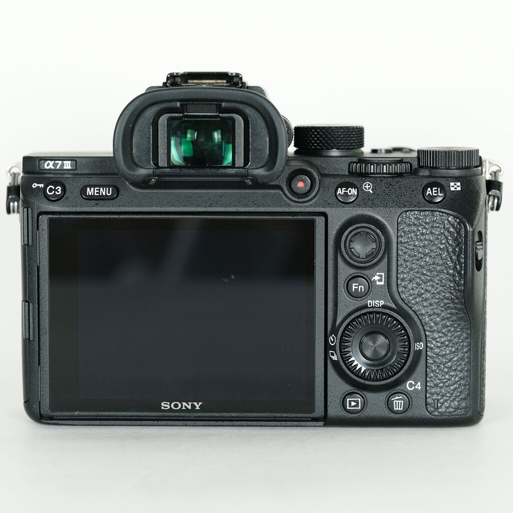 SONY α7 III（ILCE-7M3）