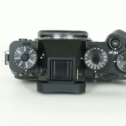 FUJIFILM X-T5
