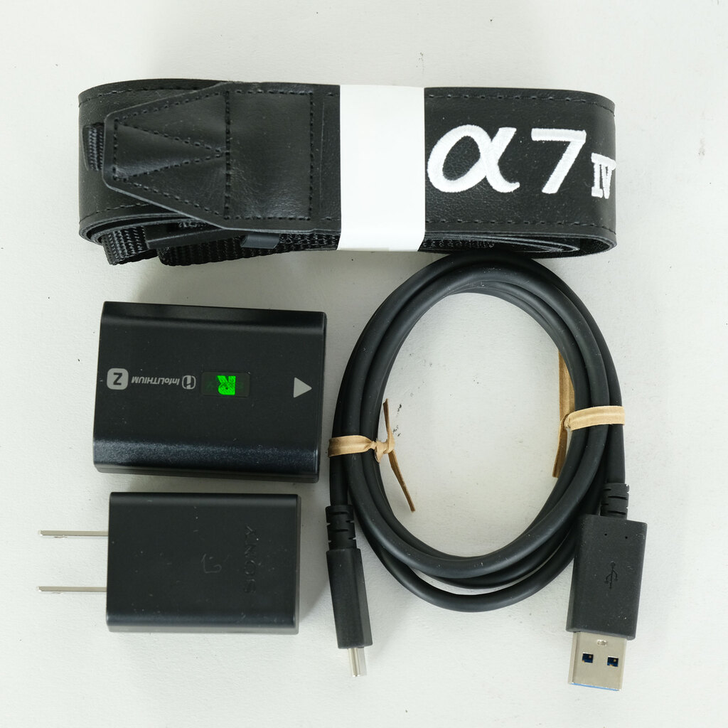 SONY α7 IV(ILCE-7M4) SONY α7 IV(ILCE-7M4)