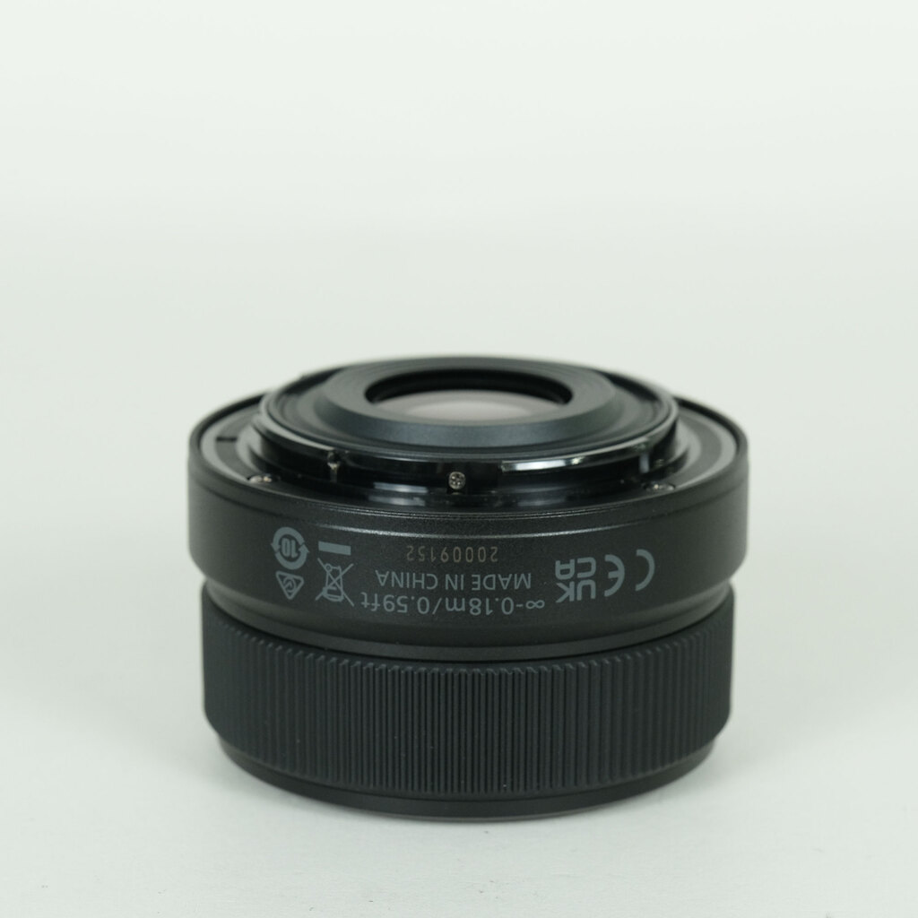 Nikon NIKKOR Z DX 24mm f/1.7 Nikon NIKKOR Z DX 24mm f/1.7