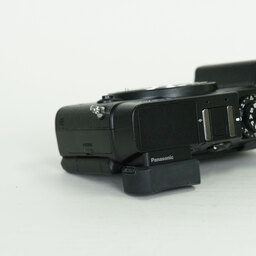 Panasonic LUMIX DMC-GX8 ボディ ブラック