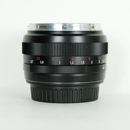 Carl Zeiss Planar T* 50mm F1.4 ZE [キヤノンEF用]