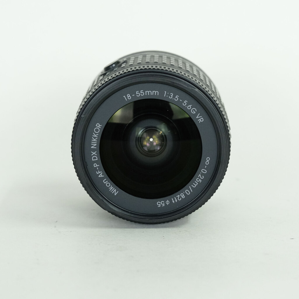 Nikon AF-P DX NIKKOR 18-55mm F3.5-5.6G VR Nikon AF-P DX NIKKOR 18-55mm F3.5-5.6G VR