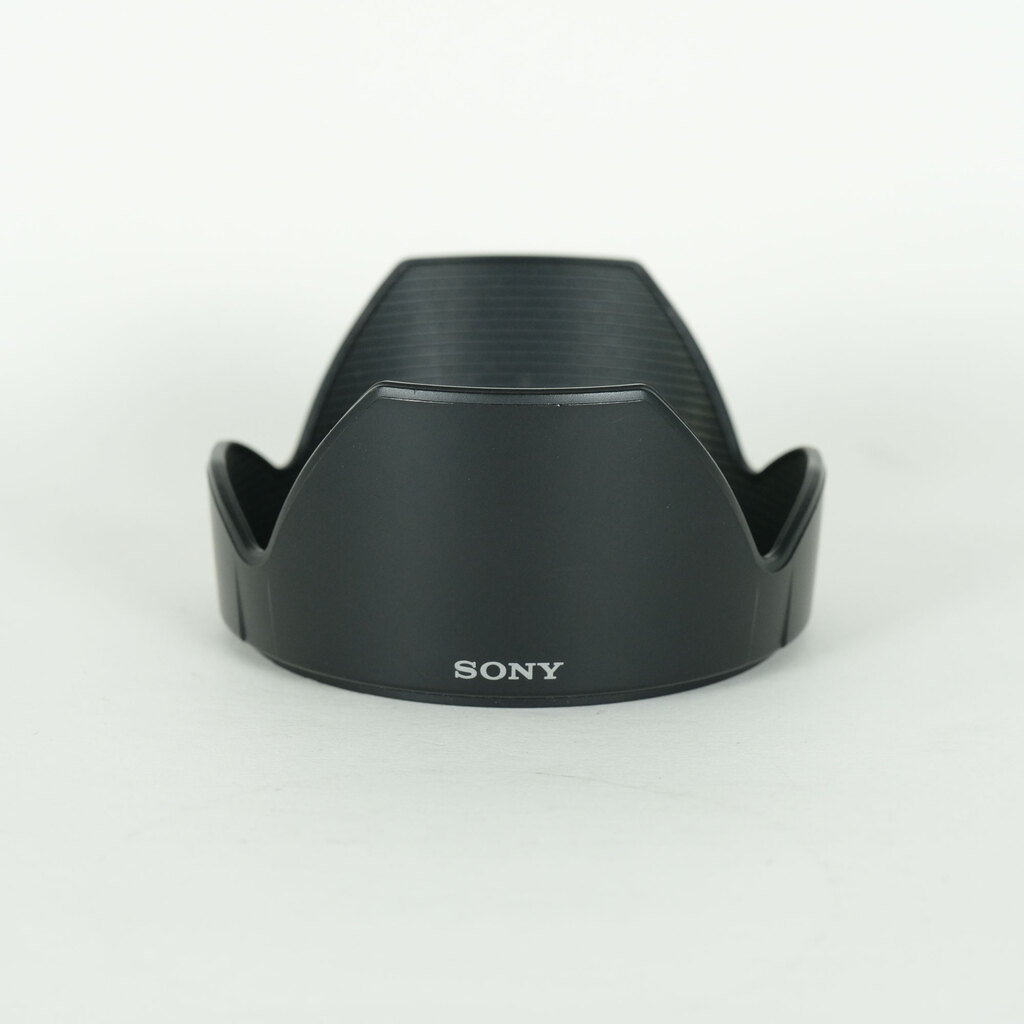 SONY E18-200mm F3.5-6.3 OSS LE SEL18200LE SONY E18-200mm F3.5-6.3 OSS LE SEL18200LE