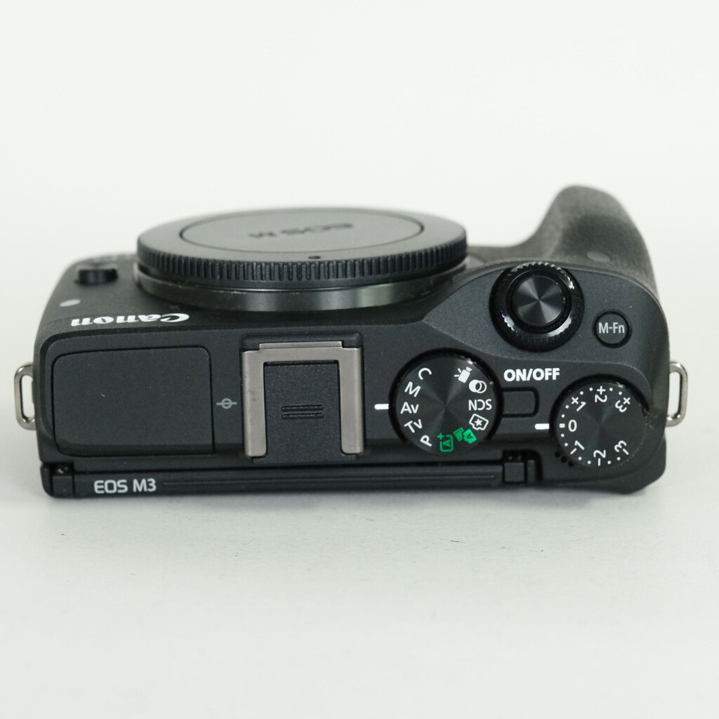 Canon EOS M3 ボディEVFキット ブラック Canon EOS M3 ボディEVFキット ブラック