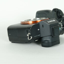 SONY α7 II(ILCE-7M2) SONY α7 II(ILCE-7M2)