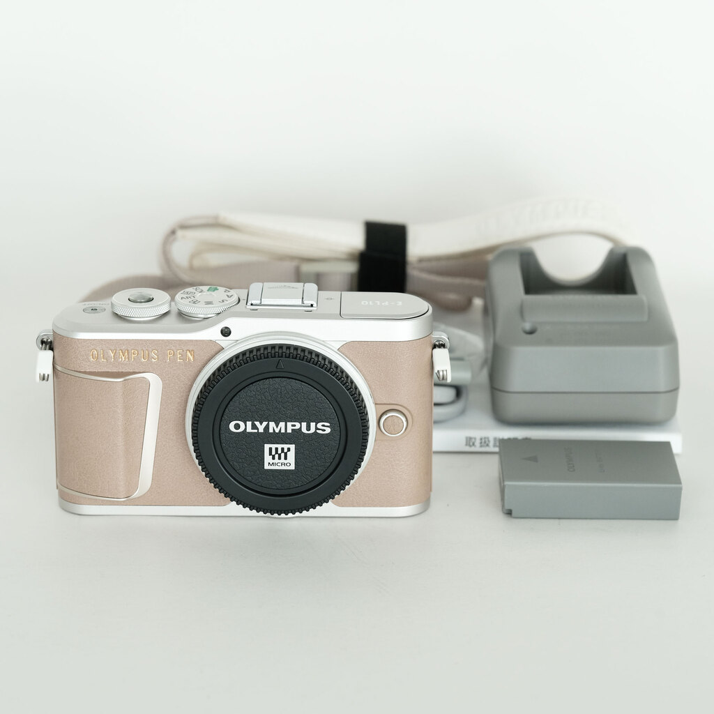 OLYMPUS PEN E-PL10