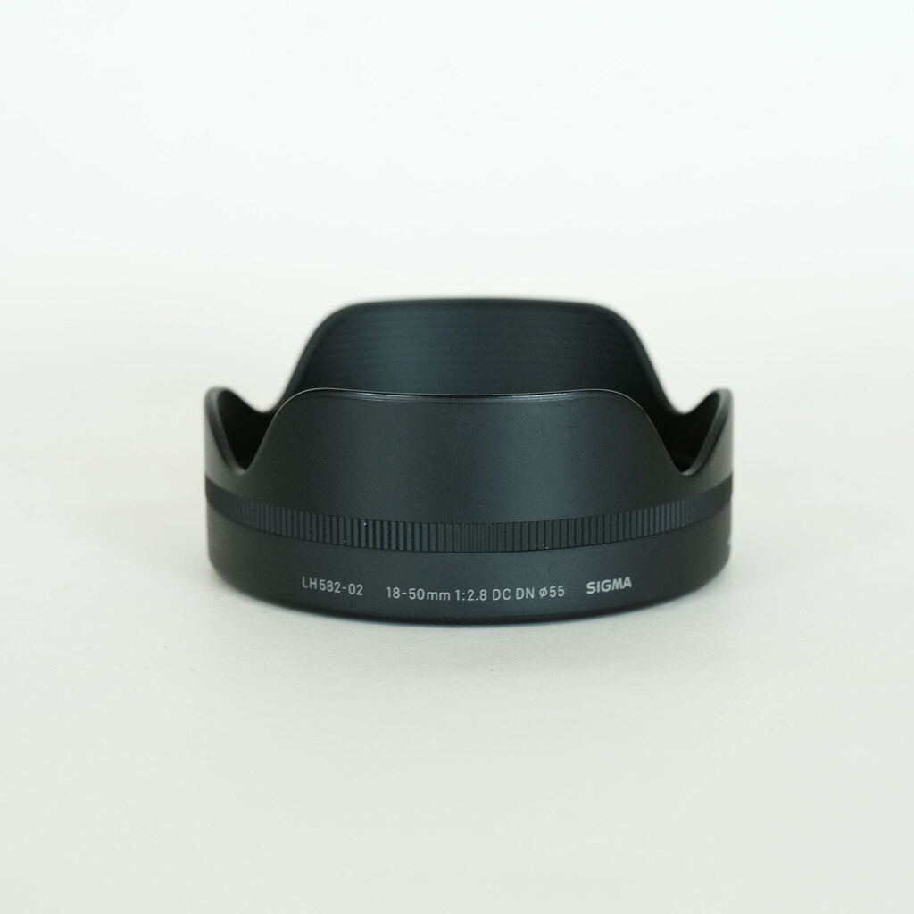 SIGMA 18-50mm F2.8 DC DN｜Contemporary [フジフイルムX用]