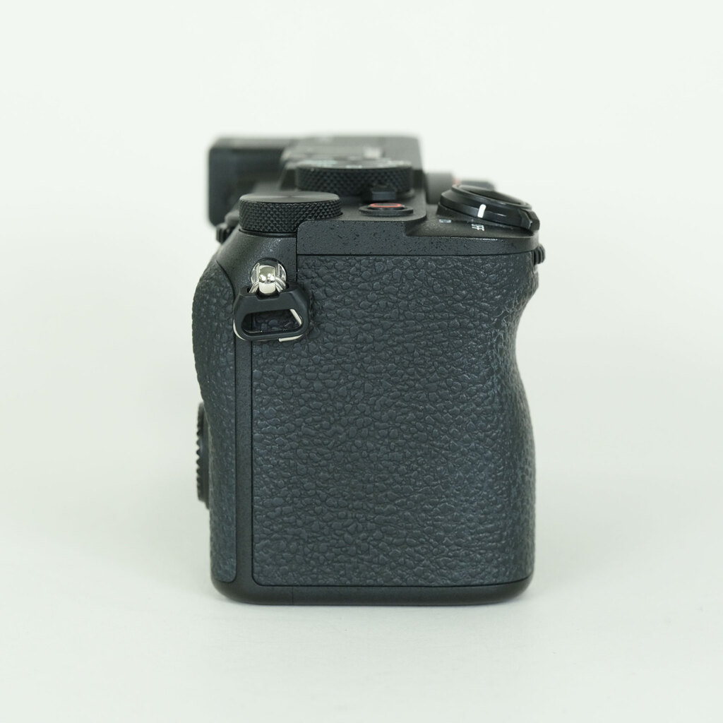 SONY α7C II(ILCE-7CM2) SONY α7C II(ILCE-7CM2)