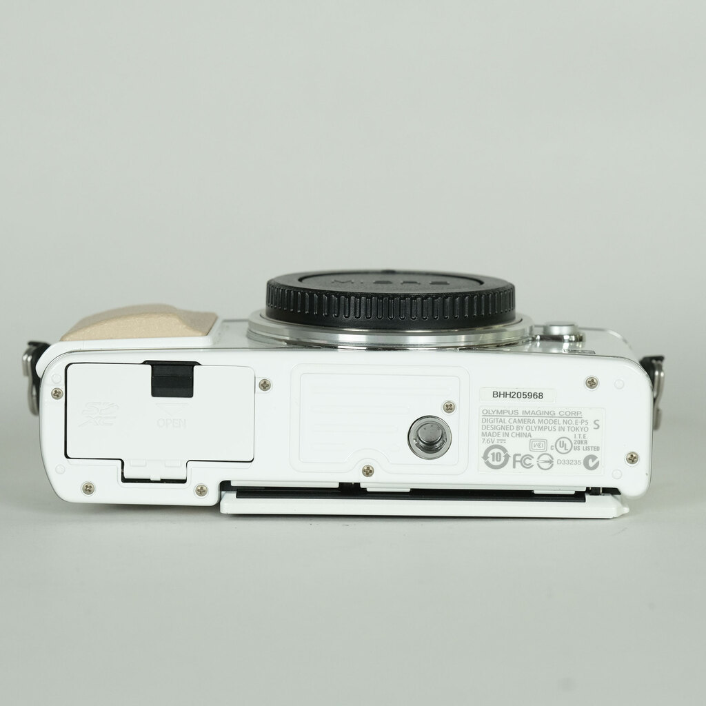 OLYMPUS PEN E-P5 ボディ ホワイト