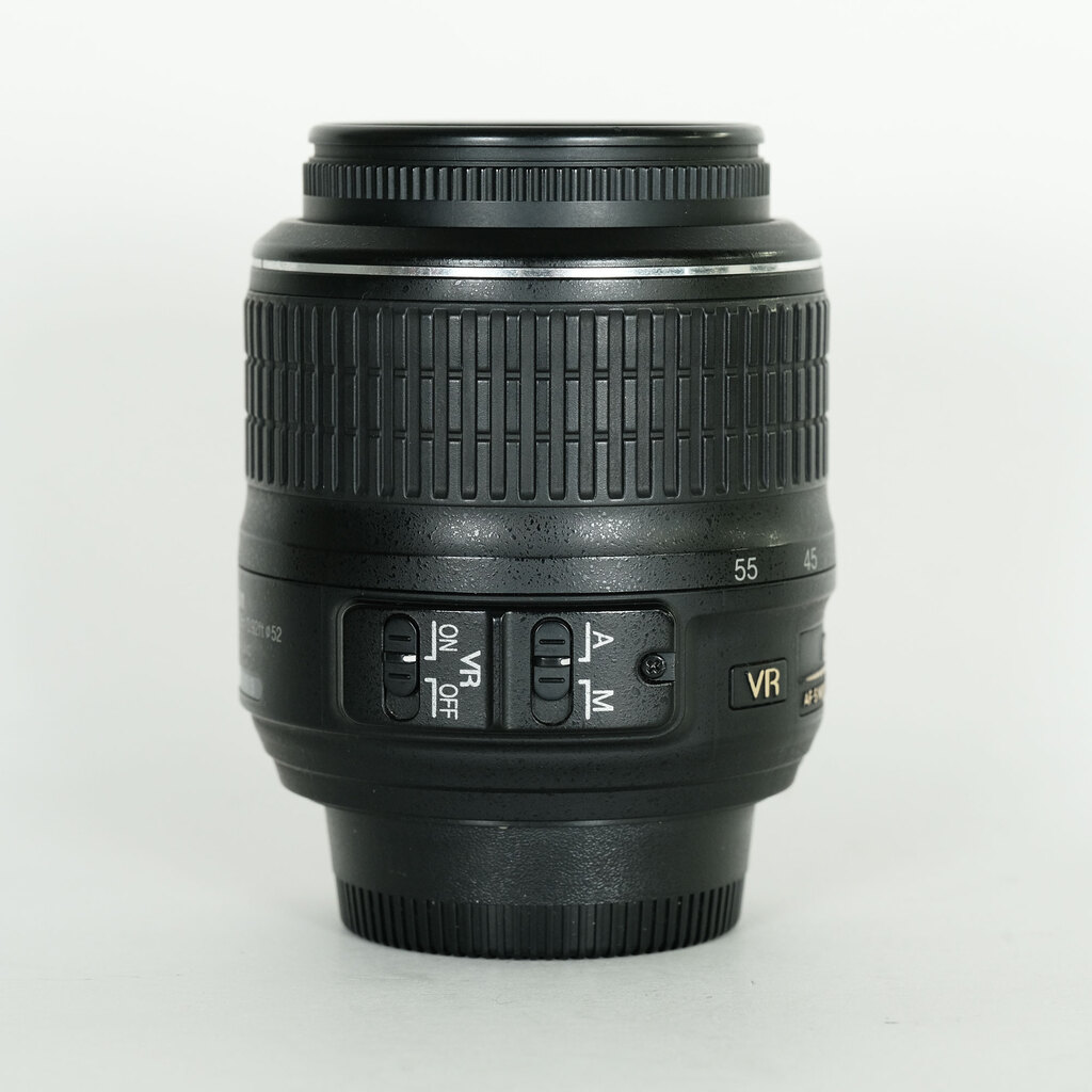 Nikon AF-S DX NIKKOR 18-55mm F3.5-5.6 G VR