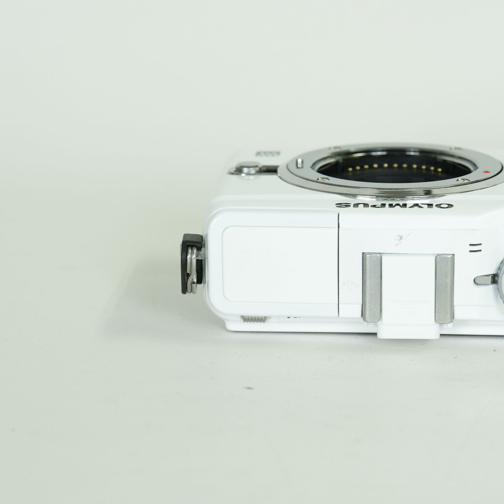 OLYMPUS PEN Lite E-PL2 ボディ ホワイト