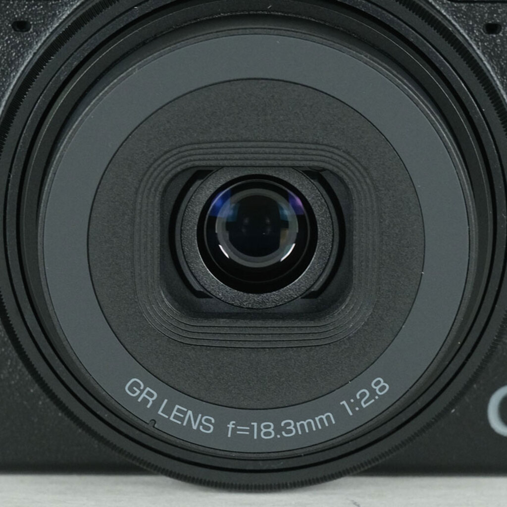 RICOH GR IV