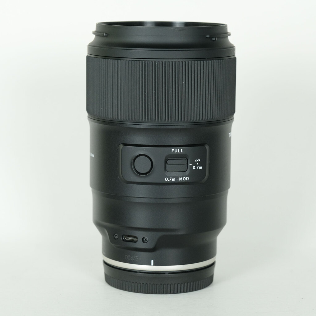 TAMRON 90mm F/2.8 Di III MACRO VXD [�\�j�[E�p]