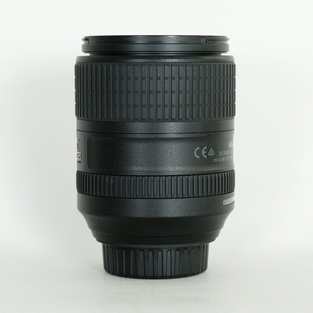 Nikon AF-S DX NIKKOR 18-300mm f/3.5-6.3G ED VR