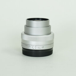 Panasonic LUMIX G VARIO 12-32mm / F3.5-5.6 ASPH. / MEGA O.I.S.