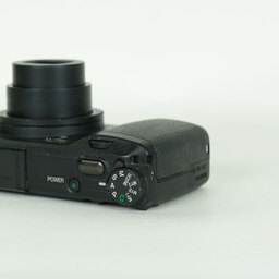 RICOH GR DIGITAL IV